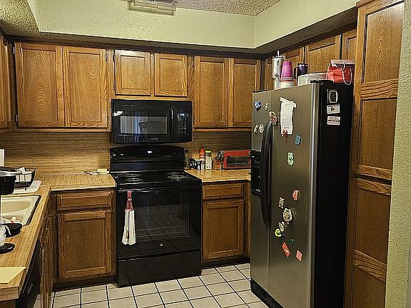 Kitchen with newer range & m