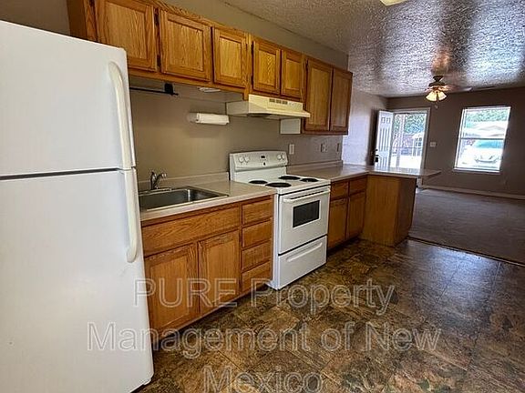 5th image of 332 Kittell Loop