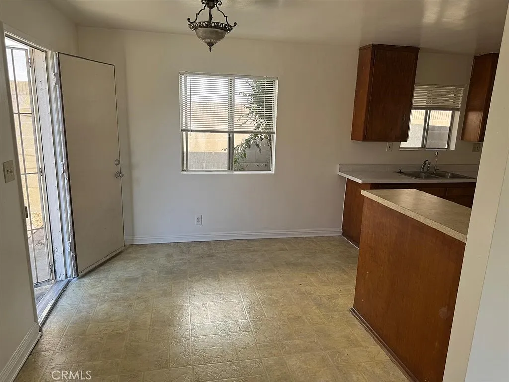 1 bed, 700 sqft, $1,850 — Photo 4