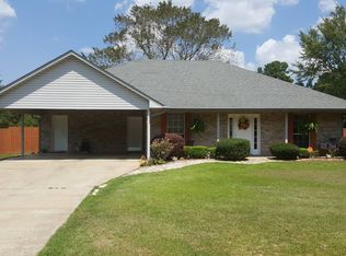 16 Sherry Rdg, Texarkana, TX 75501