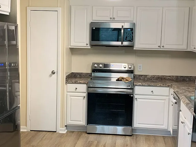 193 Garden Dr — Photo 12