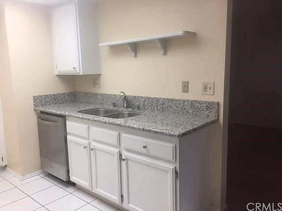 5th image of 2390 S Willowbrook Ln Unit 22