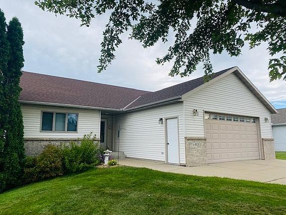 No snow or lawn maintenance