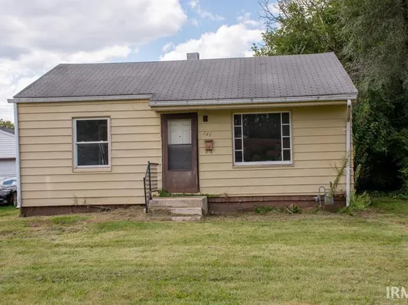 141 N Albert Ave, South Bend, IN 46619