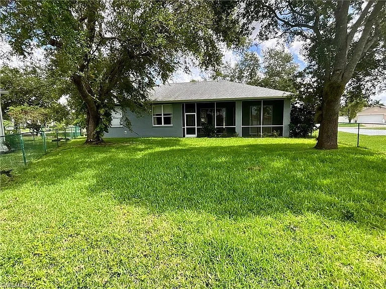 701 Meyer Dr — Photo 19