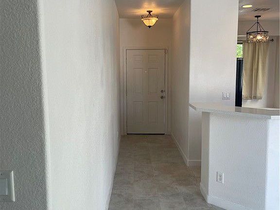 5th image of 521 Coastal Dreams Ave