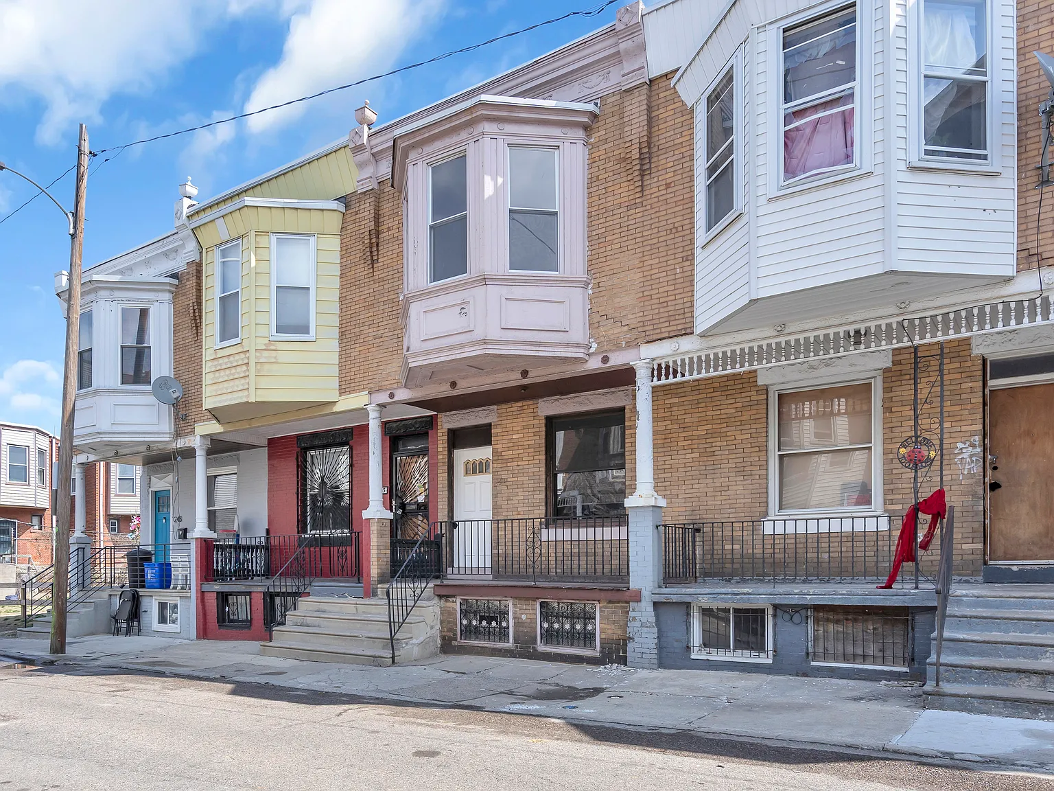 241 N Ruby st — Photo 4