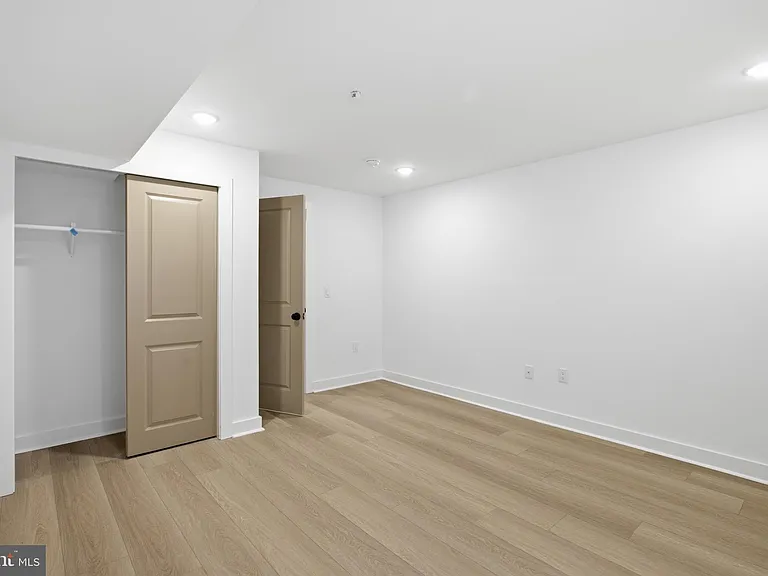 2503 N 12th St #1 — Photo 17