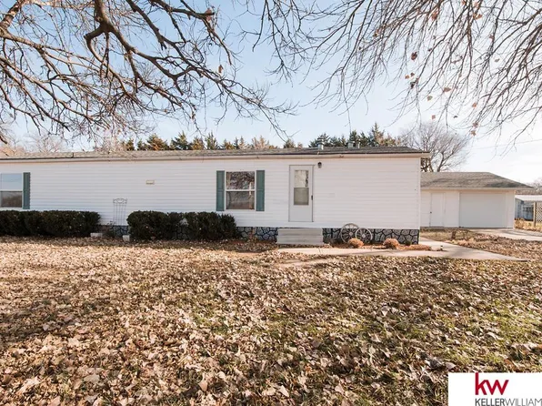 1300 N Park St, Superior, NE 68978