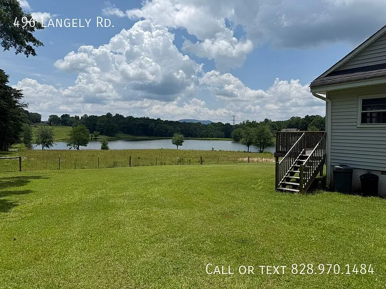 496 Langley Rd — Photo 5