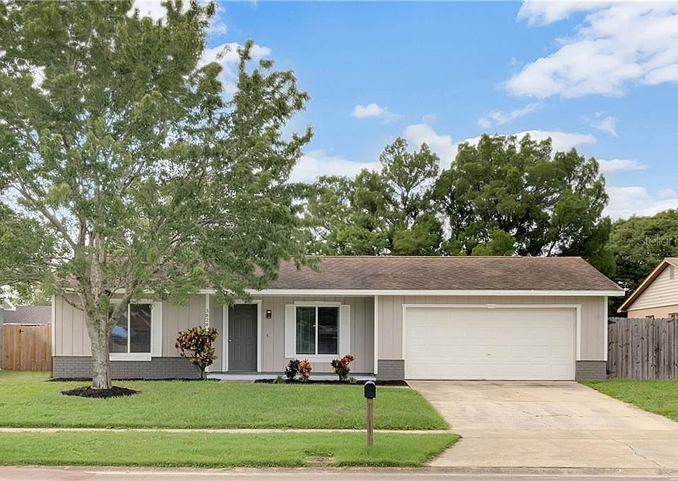 1st image of 3828 Anthony Ln