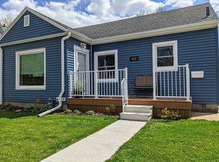 610 W 6th St, Cedar Falls, IA 50613
