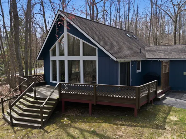 120 Michaywe Dr, Gaylord, MI 49735