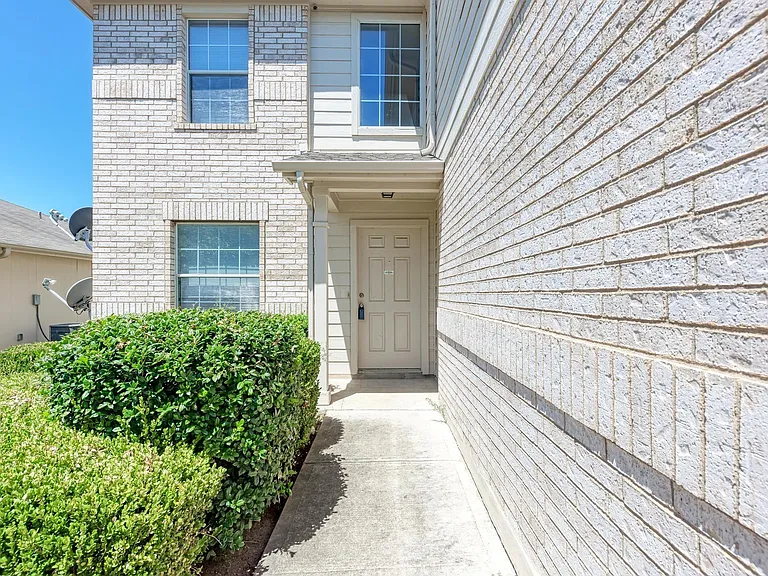 289 Drystone Trl — Photo 5