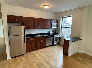23-57 31st Rd #3F, Astoria, NY 11106