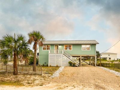 724 E Pine Ave, Eastpoint, FL, 32328