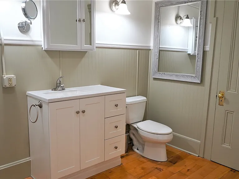 54 North Ave — Photo 14