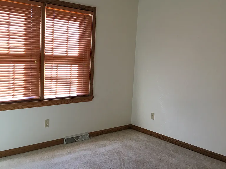 3046 Springland Ter — Photo 13