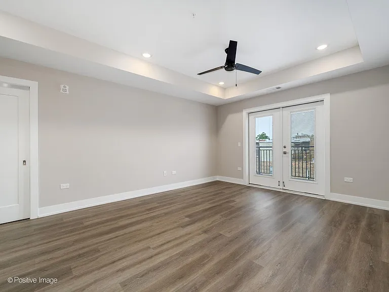 261 Washington Boulevard — Photo 5