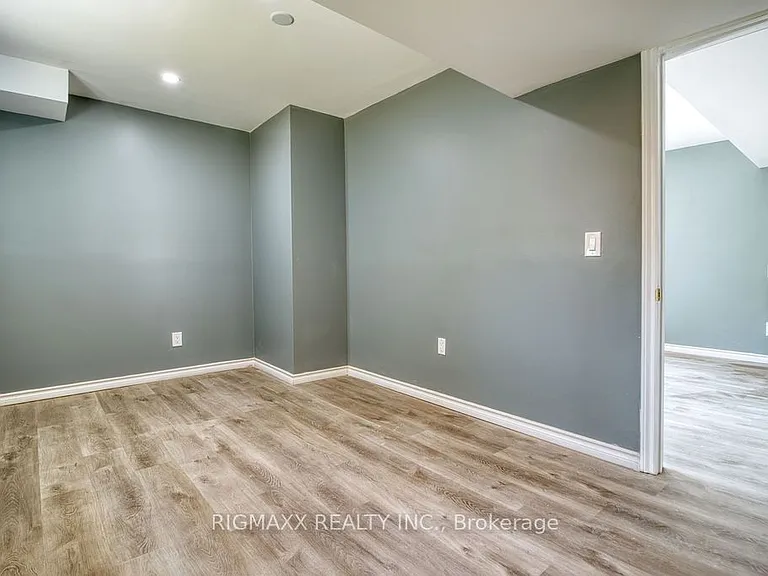 2104 Evans Blvd — Photo 26