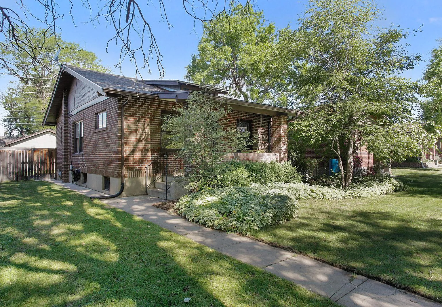 2045 S Sherman St — Photo 1