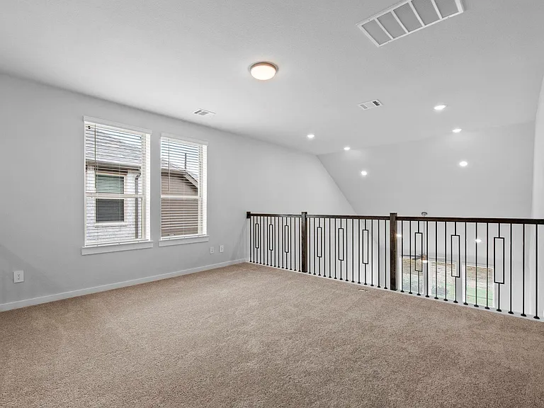 29834 Ellwood Ln — Photo 22