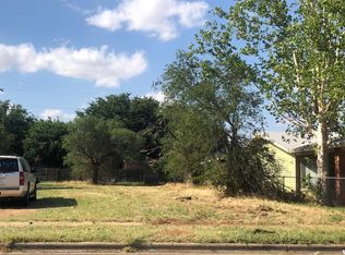 2915 E Baylor St, Lubbock, TX 79403