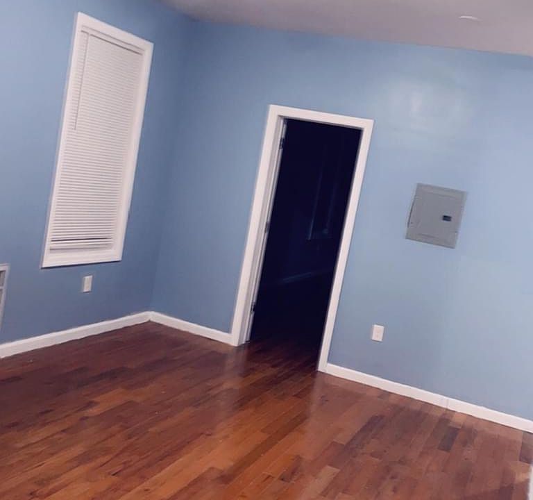 1st image of 209 21st St Floor 1