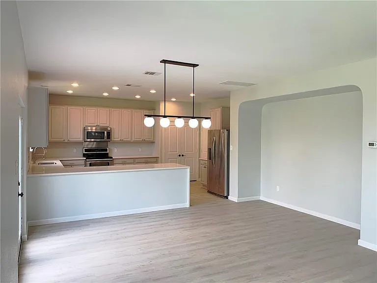 2101 Sage Canyon Dr — Photo 25