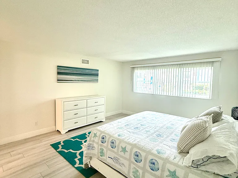 2100 Ocean Shore Blvd #102 — Photo 30