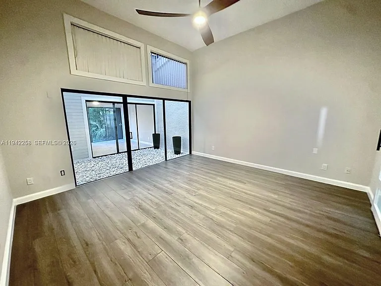 2753 S Parkview Dr — Photo 10