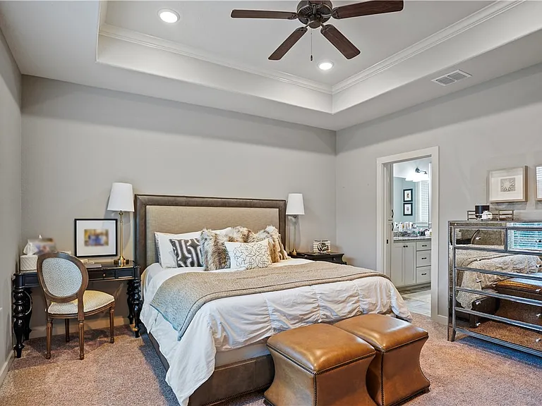 2711 Talsworth Dr — Photo 4