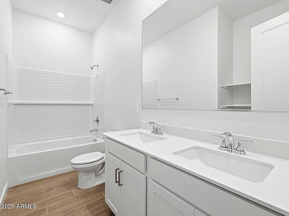5th image of 15800 W EL CORTEZ Place