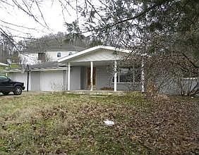 2nd image of 7804 Sissonville Dr