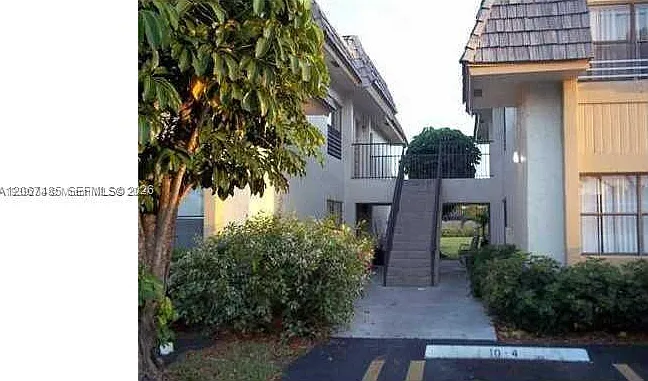 11120 Royal Palm Blvd #4-10 — Photo 1