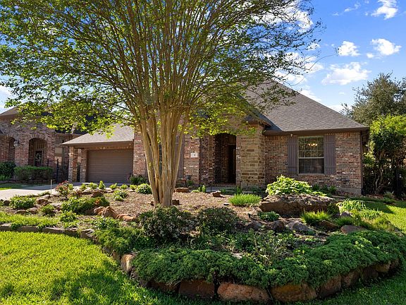 2nd image of 31 N Warbler Bend Cir