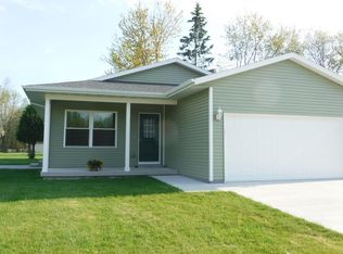 4008 Fleetwood Dr, Manitowoc, WI 54220