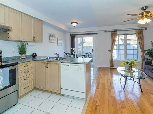 125 Checkerberry Cres W, Brampton, ON L6R 2S8