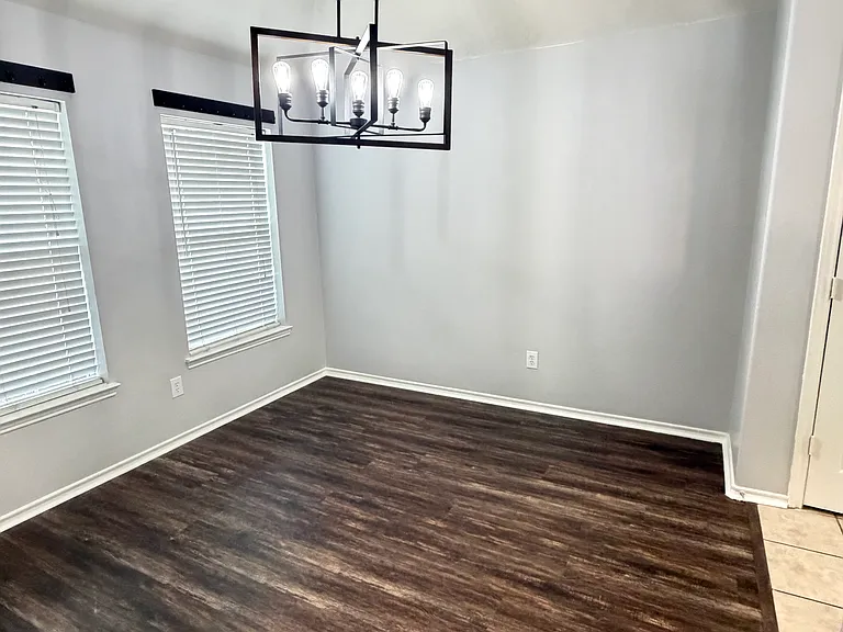 24414 Leachwood Dr — Photo 9