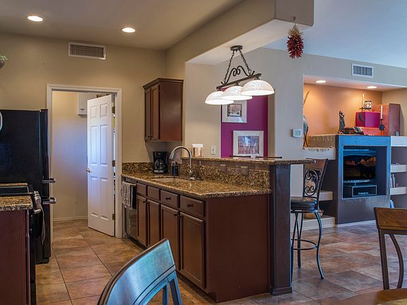 3rd image of 655 W Vistoso Highlands Dr