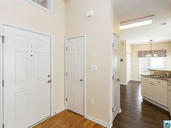 2nd image of 584 Old Cahaba Dr