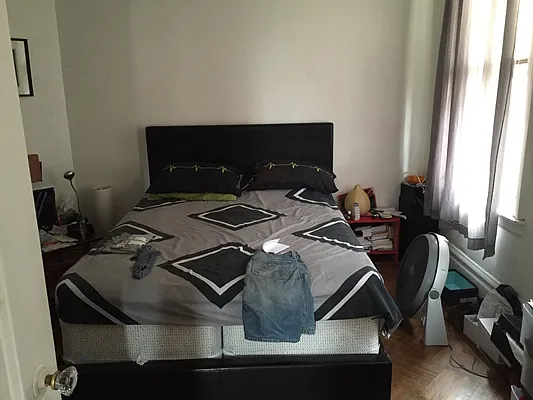 Rented by Page Real Estate | media 9