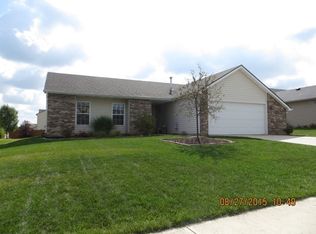 1808 Shakespeare Blvd, Fort Wayne, IN 46818