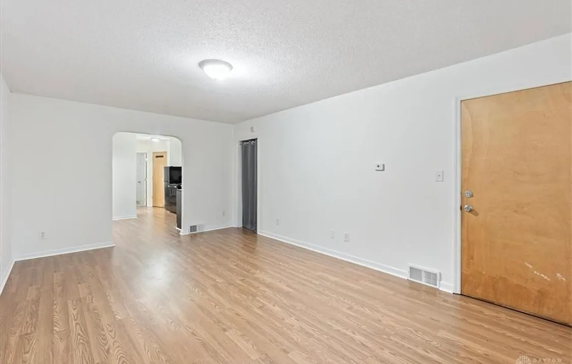 1 bed, 750 sqft, $850 — Photo 3