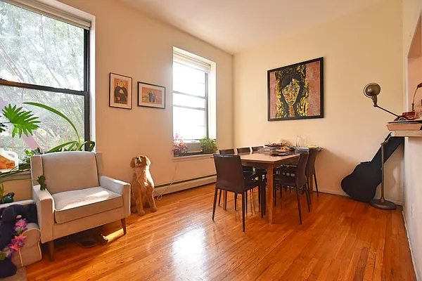 Rented by Bold New York | media 11