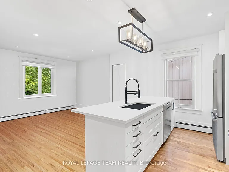 179 Cathcart St — Photo 4