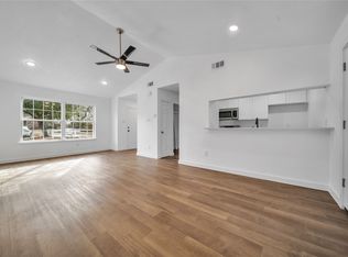 6808 Umphress Ct, Dallas, TX 75217