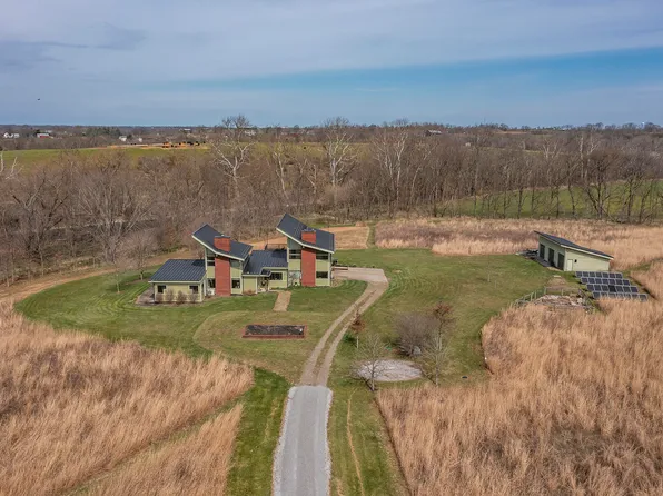 827 White Oak Rd, Stamping Ground, KY 40379