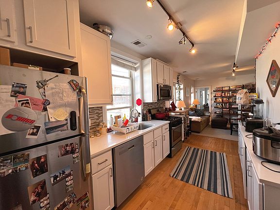 4th image of 4841 N Ashland Ave #10-J