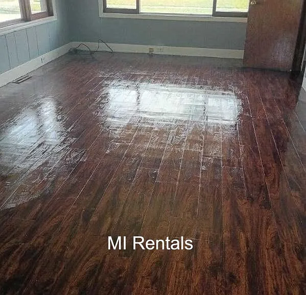 501 King St — Photo 2